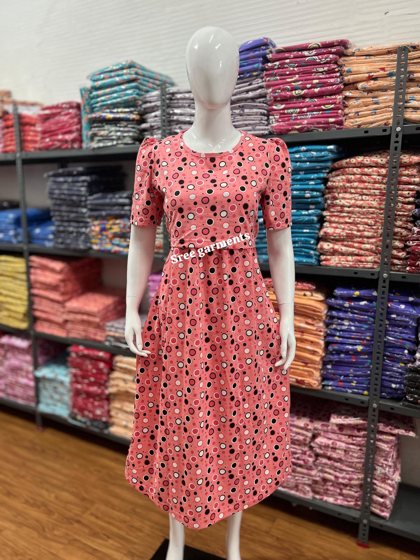 Zipless maternity and feeding wear - ankle length round
